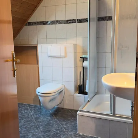 Am Stadtrand דירה *